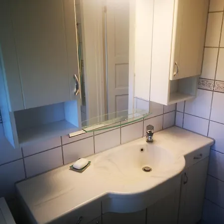 Awesome In With 2 Bedrooms And Wifi