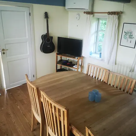 Awesome In With 2 Bedrooms And Wifi Feriehus