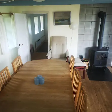 Awesome In With 2 Bedrooms And Wifi